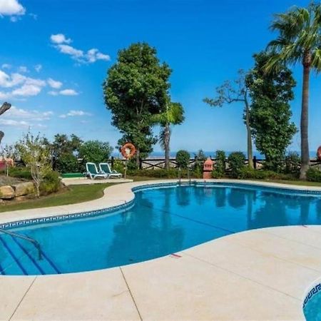 Luxury Apartment With Sea Views, Golf, Gym, Spa, 7 Pools Ojen Exterior photo