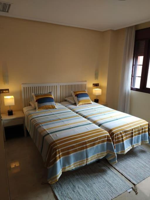 Luxury Apartment With Sea Views, Golf, Gym, Spa, 7 Pools Ojen Exterior photo