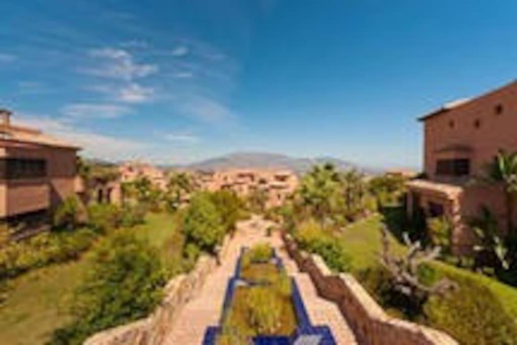Luxury Apartment With Sea Views, Golf, Gym, Spa, 7 Pools Ojen Exterior photo