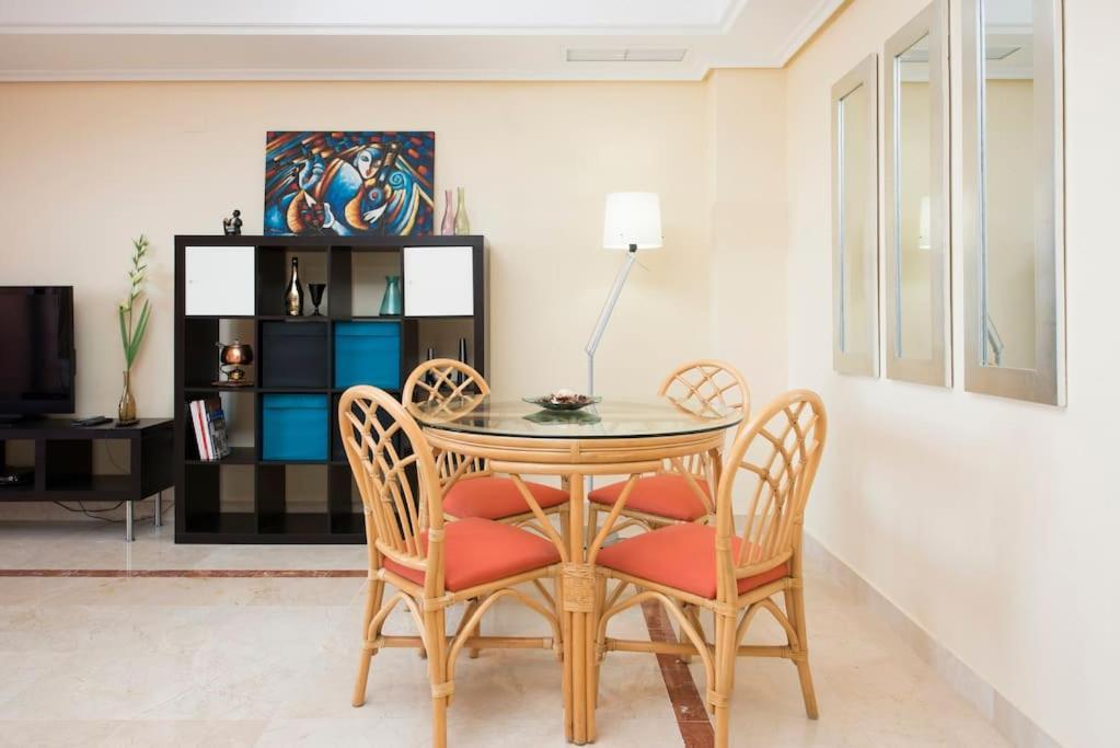 Luxury Apartment With Sea Views, Golf, Gym, Spa, 7 Pools Ojen Exterior photo